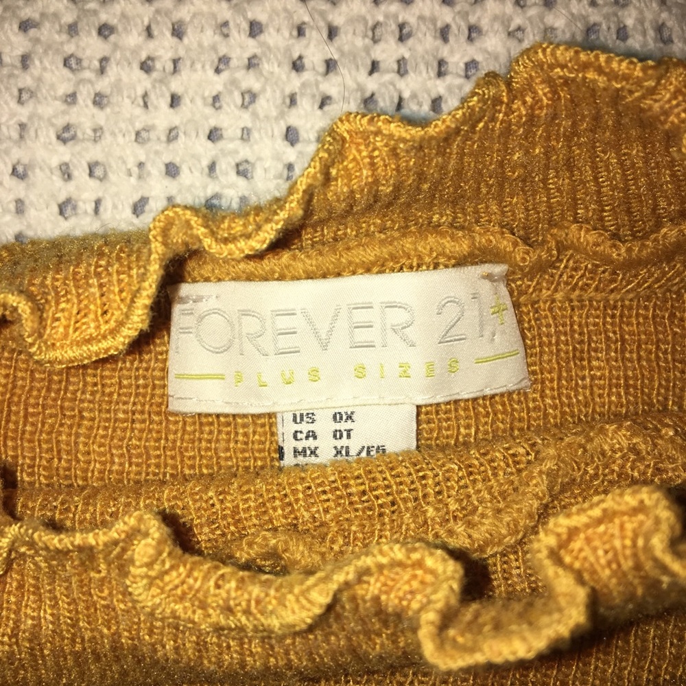 Forever 21 mustard sweater - Picture 2 of 3